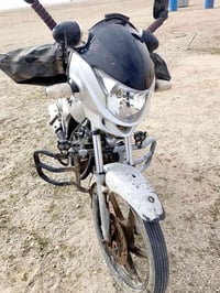 موطور • موديل ٢٠١٦ • رمادي طاش