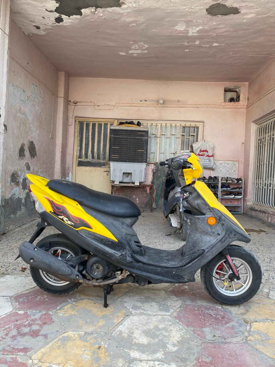 سلام عليكم ماكس عدله للبيع نكره سلف كهربائيات كلشي شغال مكينه ناعمه الجبنه طاكه جهت الماكنيت والصره الجوه ملغيه سعره 600 وبيها مجال اتصال ع رقم ***********
