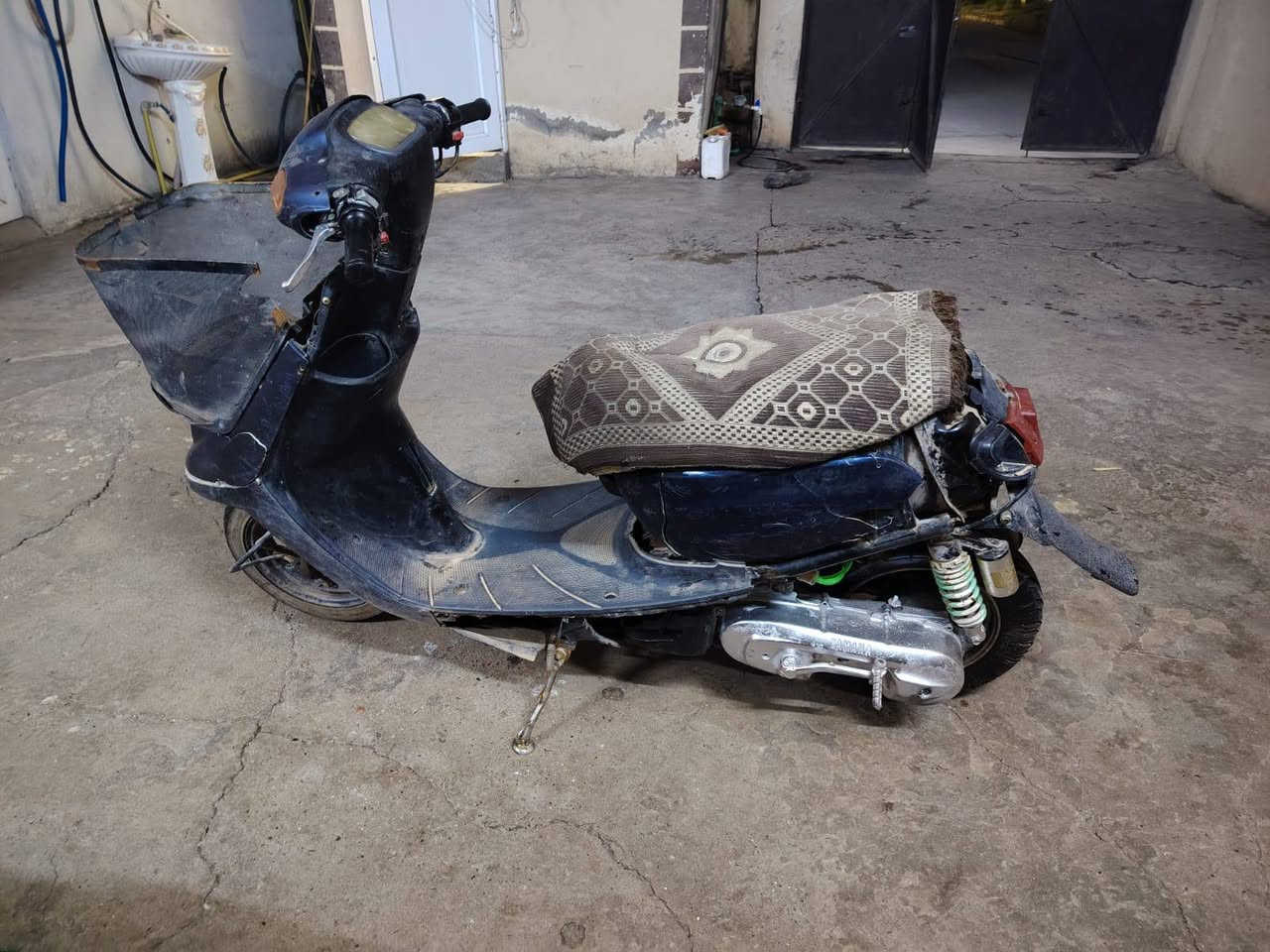 السلام عليكم ماطور نفخ للبيع نضيف كدام العين بس اعوزو بوربرين مال اكسن الماطور شغال كلشي مابي السعر 170 وبي مجال للطيبين


**إذا كنت صاحب هذا الإعلان وتريد حذفه لأي سبب، رجاءا أرسل رسالة إلى الدعم الفني**