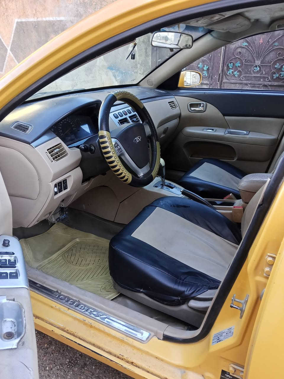 يا الله سيارة اي فايف كير ومكينه بلاد مكفوله كير اتو رقم نكليزي غرفته كلش حلو شاشه كامره جام كهربائية تحك مري
سنتر لك اخوان السياره حلوه مال جناي السعر 37 بيه مجال مكاني كربلاء الحر حي المجتبى للستفسار التصال ***********
