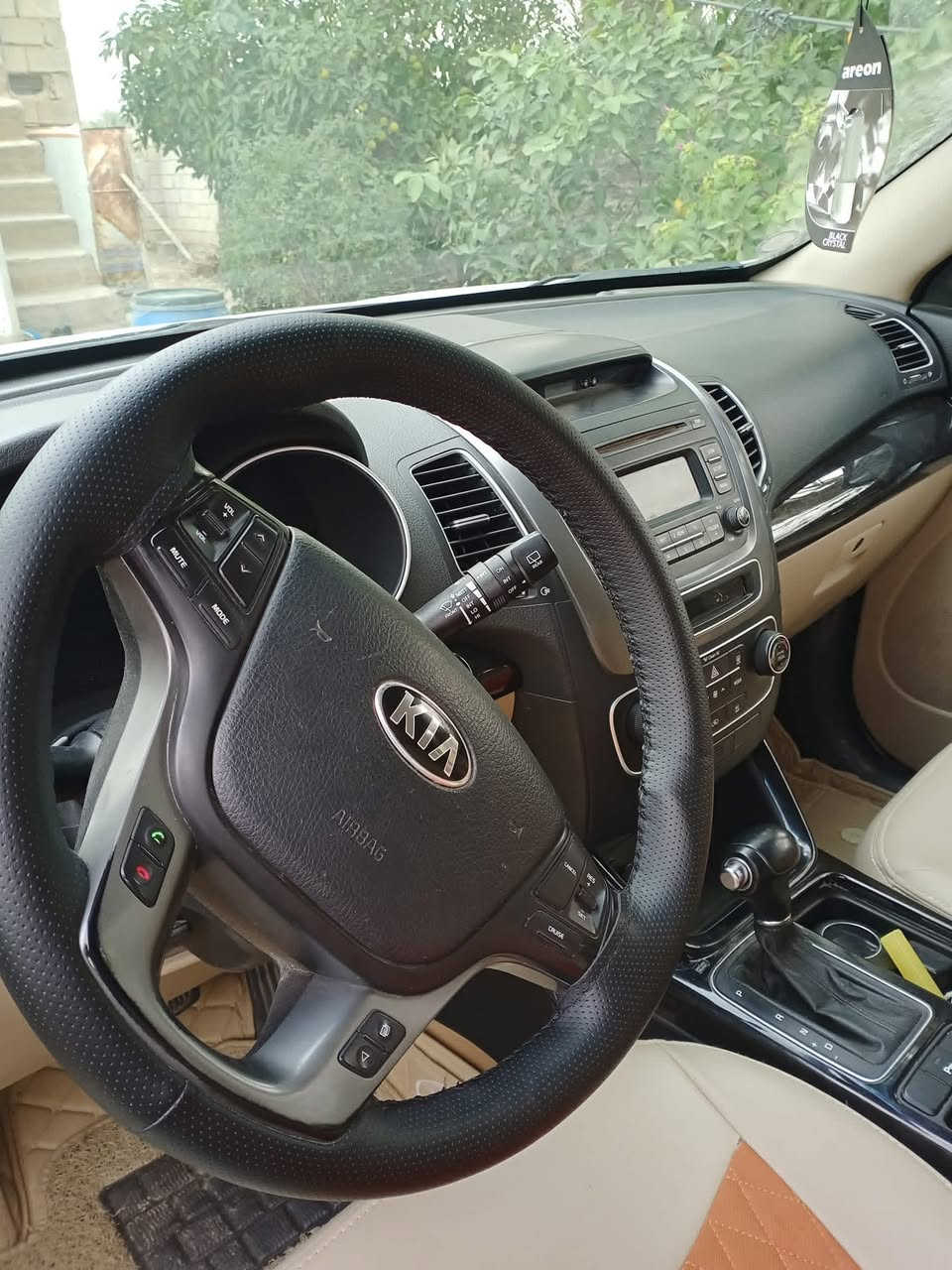 السلام عليكم
سورنتو 2014 محرك 4 السيارة مكفولة كفالة عامة رقم سليمانية دولي مكان السيارة ديالى المقدادية السعر 175
وبيها مجال رقم الهاتف ***********
