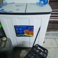 غسالة حوضين نضيفه كلش جديدة 25 كيلو ب 125 للتواصل 07721415026