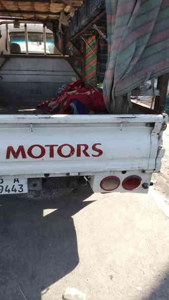 سلام عليك سياره بنكو ثري البيع المحرك تلاتالاف  المديل 2011 السعر 105 ورقه بيهه مجال الرقم ***********
