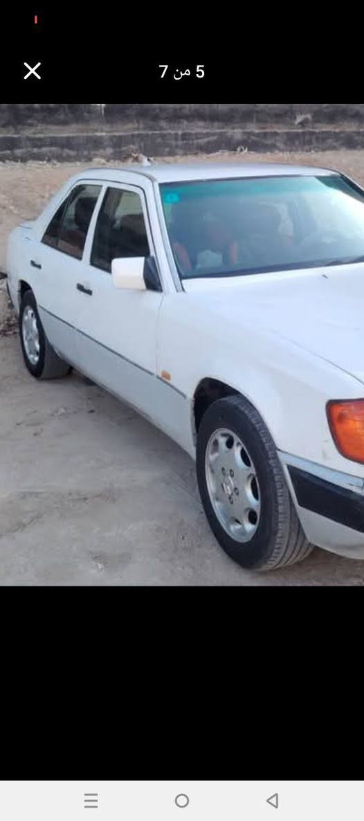 السلام عليكم 

مارسيدس دب للبيع او مراوس رقم انبار انكليزي 

كير ومحرك بطه ديلكو المرغوب  شرط تخم تاير كهربائيات كلها شغاله خويس ماكو مضبوقه عام للجماليه السعر 41وبيها مجال العنوان الانبار طريق العامريه للاستفسار الاتصال ‏‪***********‬‏
