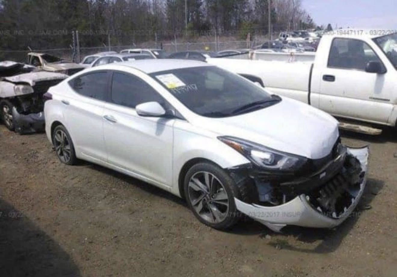 النترا ١٥ أمريكي بيه صبغ بنيد فقط
مواصفات لد خلفي ولد امامي 
يدات نيكل 
كشنات جلد وكشن سايق كهرب 
مكانه كربلاء 
***********
