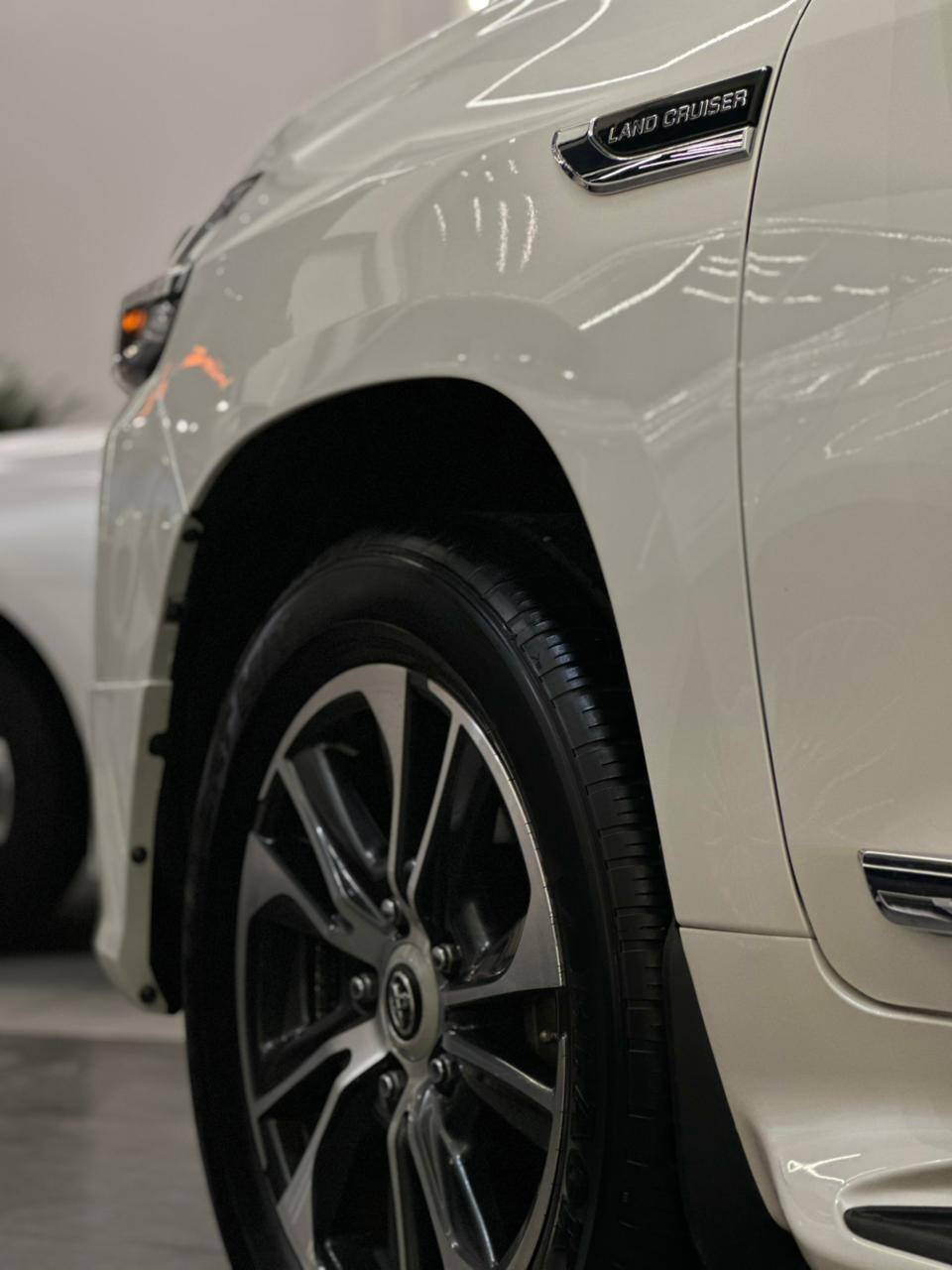 لَسلام عليكم لاندكرز مديل 2020 فول موصفات
كفاله عامه كران رقم أربيل متوجده برابيل
رقم اسيا *********** واتساب مفتوح
رقم أثير *********** واتساب مفتوح
