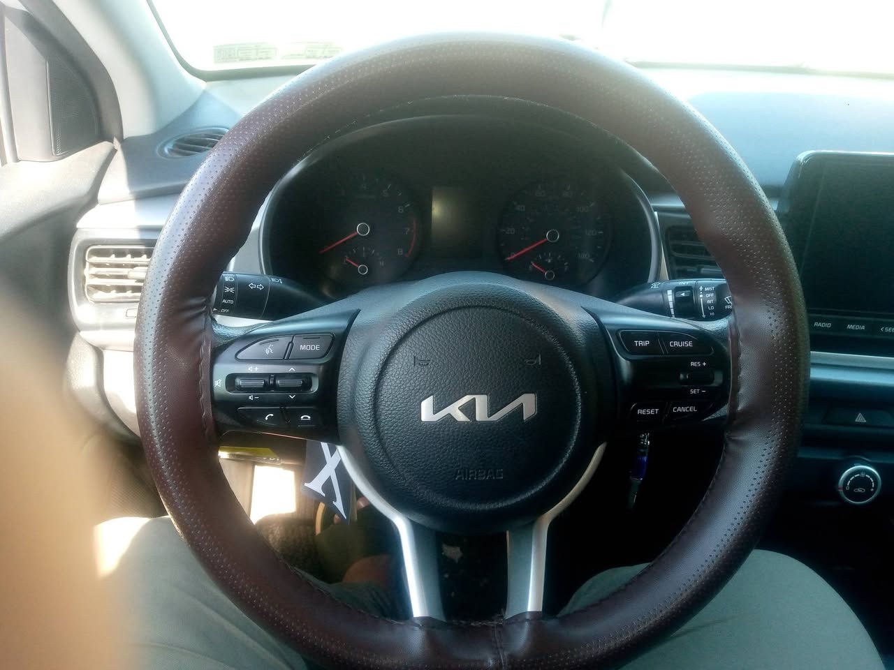 السلام عليكم كية ريو ٢٠٢٣ محرك ١٦٠٠ وارد امريكي حادثهة بنيد ليبل واحد ماشية ١٧٠٠٠  تحكم ستيرن  سيارة اخت لزيروه لسعر ١١٠ وبيهة مجال بسيط 

بغداد الشعب 

***********
