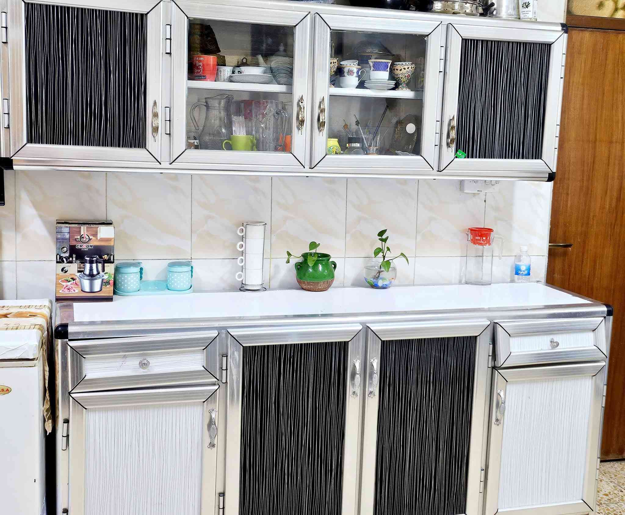 كاونتر المنيوم نظيف ثلاثة قطع للبيع ب٢٥٠


**إذا كنت صاحب هذا الإعلان وتريد حذفه لأي سبب، رجاءا أرسل رسالة إلى الدعم الفني**