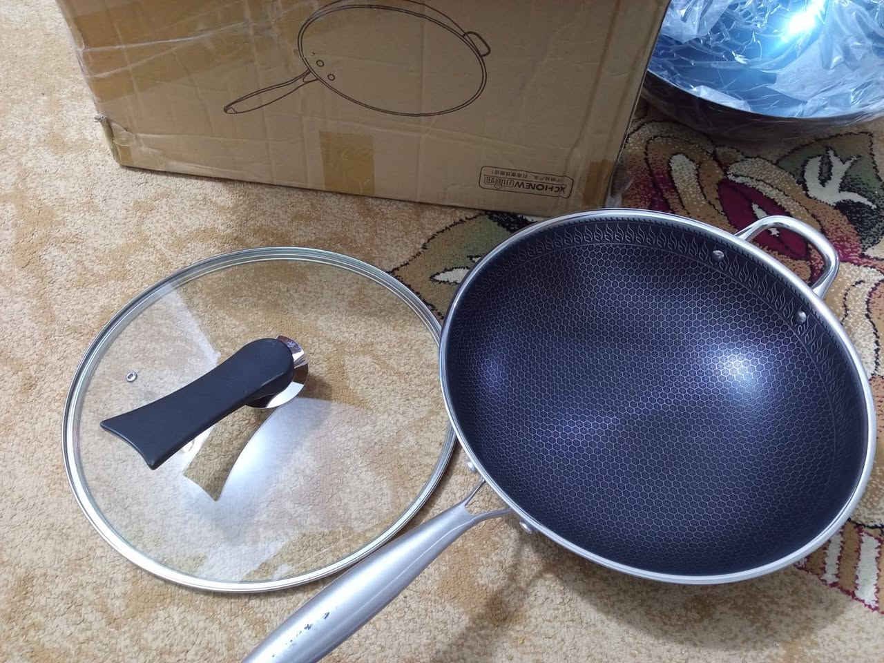 طاوية فولاذ 316
قياس 38 
ترهم للسفرات وللبيت وزن ثقيل جدا 
ابحث عنها وشوف تفاصيلها


**إذا كنت صاحب هذا الإعلان وتريد حذفه لأي سبب، رجاءا أرسل رسالة إلى الدعم الفني**