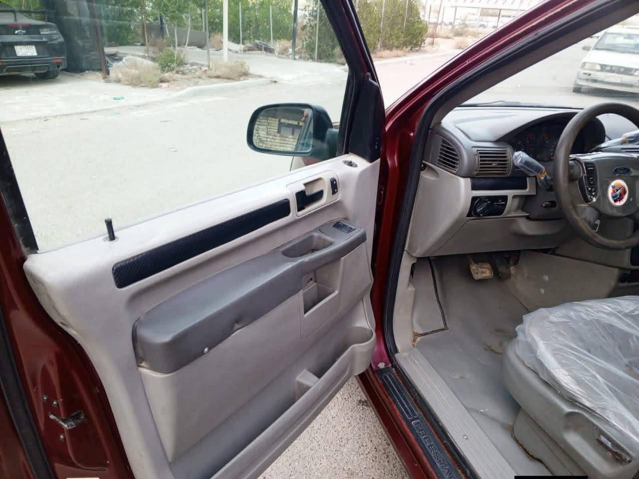 السلام عليكم اخوان فورت استار موديل 7  و 7 راكب السياره مكفوله كفاله عاااامه السياره بلاديه مكينه كير حداديه تبريد كله شغال رقمها بغداد نكليزي سنويه ال 30 السياره بسمي السعر 63 وبيها مجال حك الجيه تحويل مبوباشر للستفسار نتصل على الراقم ***********مكان السياره ميسان العمارهه
الشراي ينتصل واتساب متوفر

