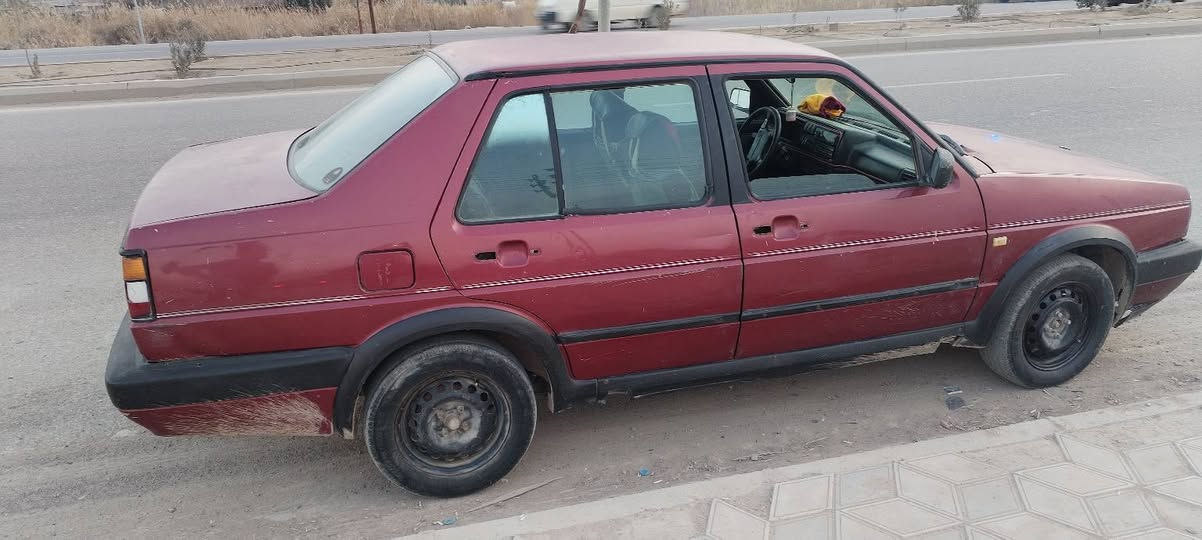 كولف دوش عضم موديل ٩٠ بغداد نكليزي بسمي سنويه ل ٢٨ تحويل مباشر سياره بلاديه بدون حادث بدون صبغ سعر ٢٧ مكاني راشديه مال لحسينه ***********
