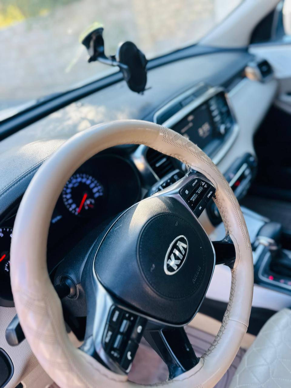 رمضان كريم سلام عليكم  سورنتو 2020  بسمي تفاصيل داخل الفديو السعر 242 وبيه مجال بصيط مكانه كربلاء الحسينه الهاتف ***********
