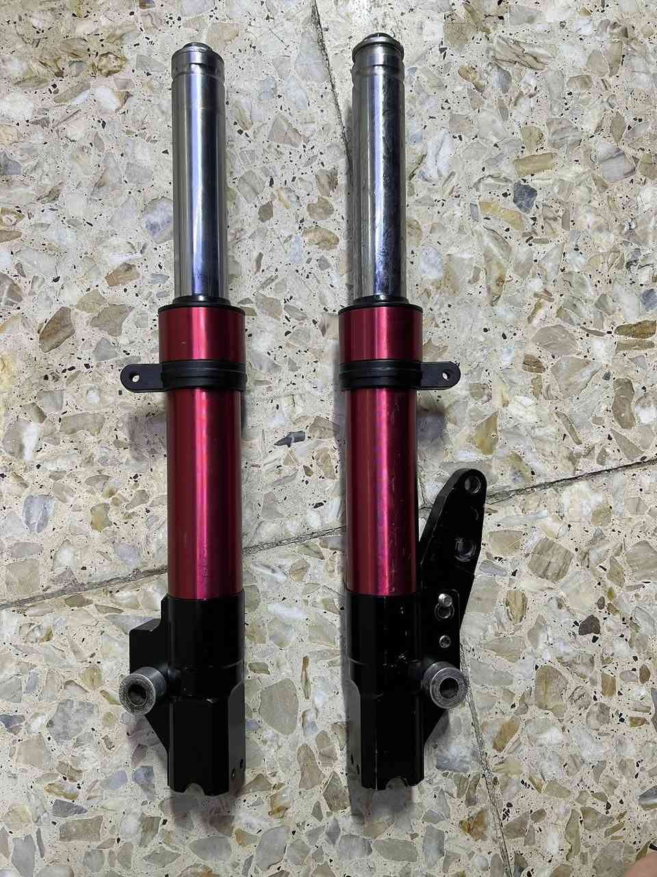 سلام عليكم دبلات امامي جيتي ار وثعلب مكفول طسة ونضوح مكاني الحرية ***********
