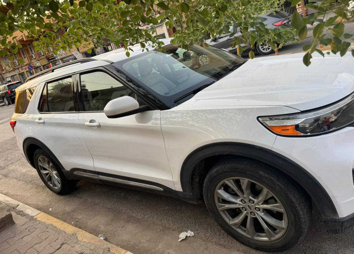 کوردی - عربي

 فۆرد اكسپلور 2020
- بی ئیرباگ بی  سوبخ بی شوخت
 - رەنگ سپی
- دەبل ئەكسل
- كوشین VIP
- ناو زەرد
- شەغال
- كوشین كارەبایی سەكن  و سایەق
- كوشین هیتر هەر چوار لاى 
-ئاوینه‌ هیته‌ر
- سوكان هیتر
- سوكان تەقەل
- تەبرید مركزی
- سندوق شەفت
- رادار پیش و  تەنیشتكەكان
- بی ئیرباگ بی  سوبخ بی شوخت
 - چوار شوینی ساردەكوتە زۆر كەم

***********

فورد إكسبلور 2020
بدون إيرباق - بدون شوخط
اللون أبيض
دبل أكسل
مقاعد VIP
داخلية صفراء
شغال
اوينات رادار
 4 كوشن كهربائية 
جميع المقاعد مزودة بالتدفئة
المقود مزود بالتدفئة
تبريد مركزي
صندوق شفت
رادار أمامي وجانبي
بدون إيرباق - بدون شوخط

*********** أربيل, العراق
