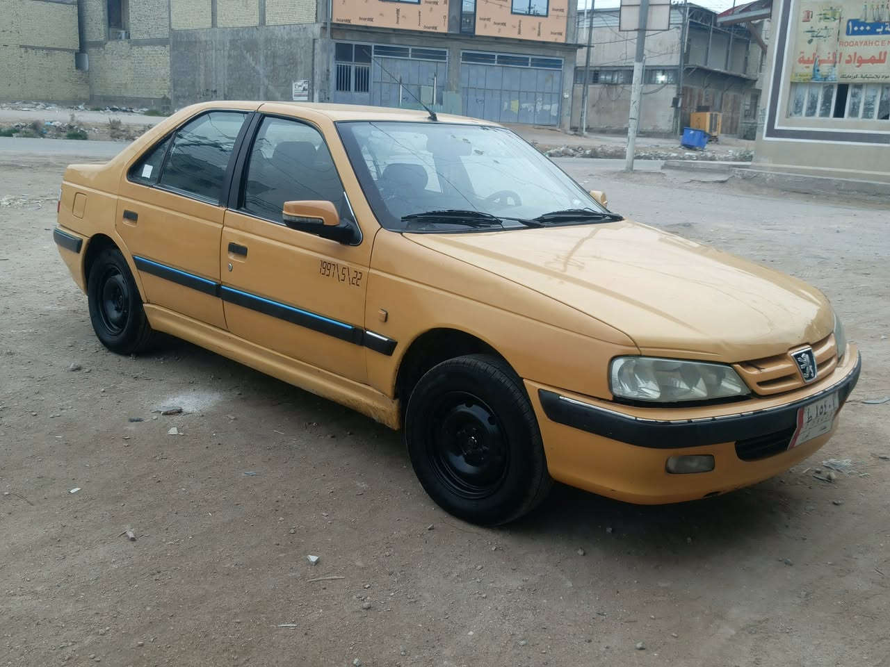 ب25 ورقه وبيها مجال 
رقم بغداد تحويل مباشر مصفره هيئه وغراماتذ
مكينه وكير وحداديه مكفولات تخم تاير جدد 
منضومه زنون تبريد ثلج❄ دواخل نضيفه كشر حلو🍭 
*********** مكاني كربلاء
