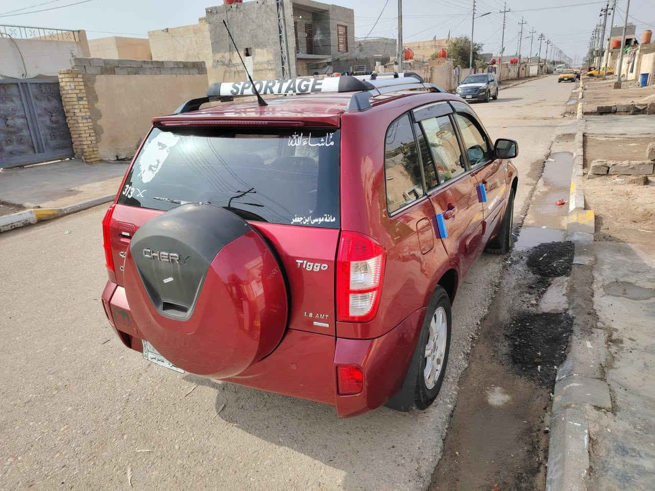 سلام عليكم تيكو 13 كير محرك خير من الله تخم تاير جديد  حداديه جديده تبريد شغال باتري جديد  سياره ما ناقصه شي فول موأصفات سنويه ل28 بأسمنه السياره ب ميسان  55 وبيه مجال  ‏‪***********‬‏
