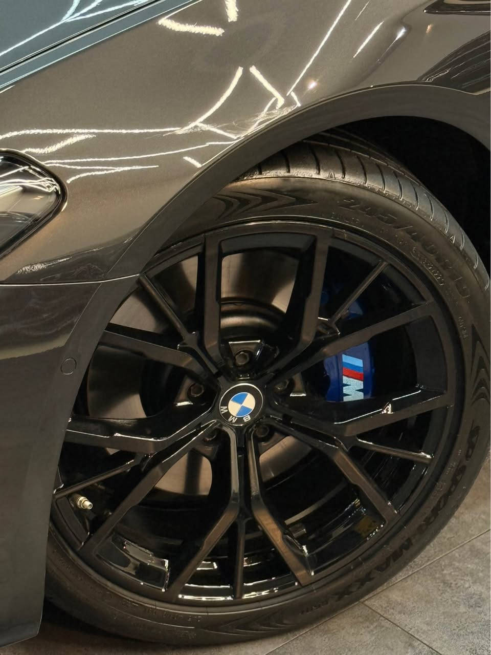 .
درووست کراوی: BMW 530i 
مۆدێل: Mpackage
ساڵ: 2022
بزوێنەر: V4 twinturbo
دۆخ:ئەمريکی
ماوەی رۆیشتن:43,000mi
پارچەی رەنگ کراو: 1 پارچه
نرخ: 33,500$
 •~•~•~•~•~•~•~•~•~•
النوع:BMW 530i
الموديل: Mpackage
سنة التصنيع: 2022
المحرك: V4 twinturbo
الحالة:ئەمريکی
عدد الأميال : 43,000mi
صبغ: 1 قعلع
السعر:33,500$
 •~•~•~•~•~•~•~•~•~
 📲 0750 4810607 أربيل, العراق
