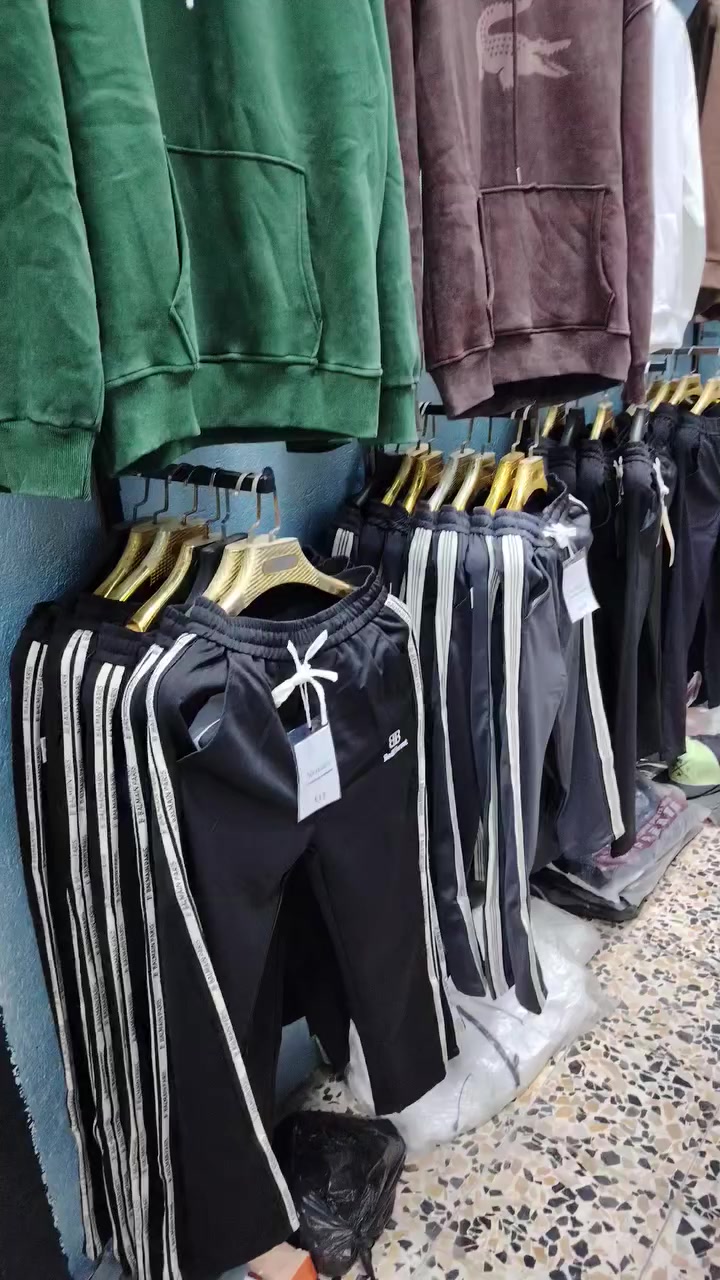 العنوان 📍: ميسان | جامع الأسكان | ظهر الشاشه هاتف : *********** ازياء حسين لطيف
