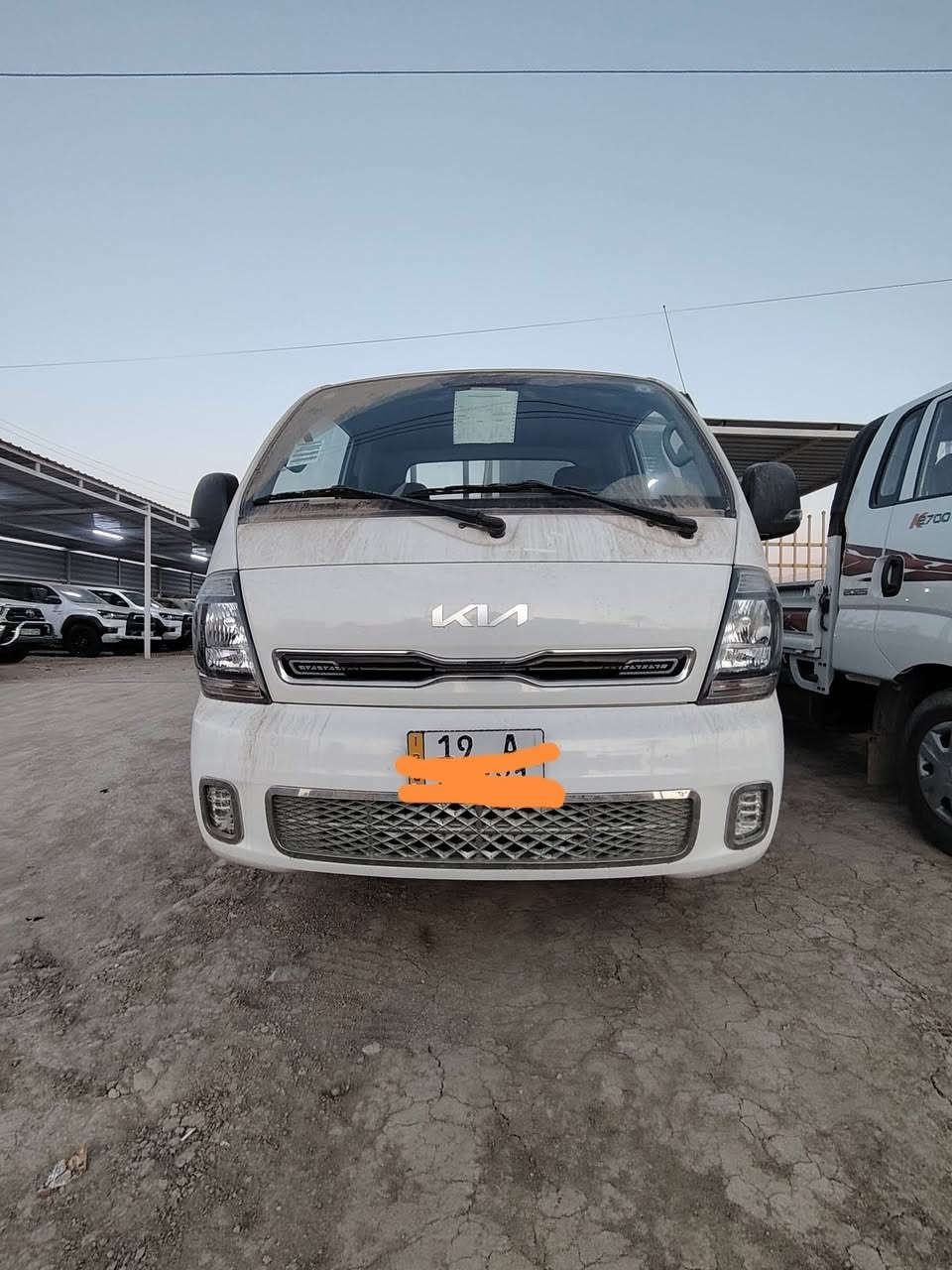 السلام عليكم للبيع كيه حمل موديل 2025مكفول كفاله رقم كربلاء دولي ماشيه 9الف مكان  بابل رقم الهاتف ***********
