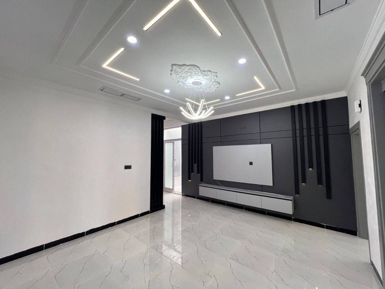 #عقارات_حبيب_علي  
🔸سند طابو يتسجل بإسم اي عراقي
📍أربيل-بيت للبيع حي فرمانبران قرب مدرسه سعاده شارع 120M ع شارع 20Mعريض
➖مساحة 150M طابقين 
يتكون⤵️
➖5غرف نوم 
➖استقبال-صاله-مطبخ-مجموعه صحيات-كراج
***********
***********
لمشاهدة الفيديو والسعر والباقي من العروضات ادخل للقناة رابط القناة👇
https://t.me/habeb2ali

#عقارات_اربيل #شقق_للبيع_اربيل #بيو_لبيع_اربيل  #فلل_للبيع_اربيل #مجمعات_سكنية_اربيل
 #عقارات_كردستان  
#استثمار_عقاري_اربيل #عقارات_بغداد_سليمانية_اربيل  #عقارات_شمال_العراق  

14 دفتر 50 ورقه
