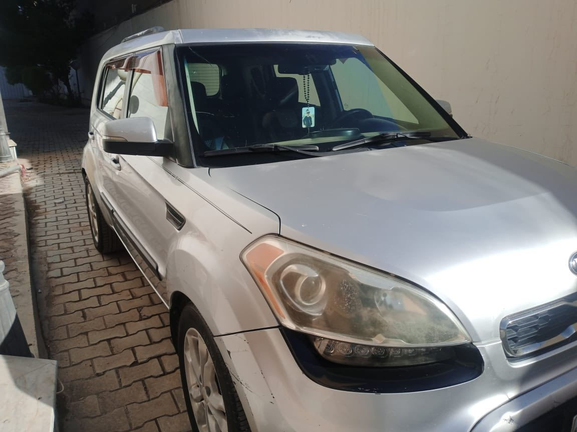 السلام عليكم 
كيا سول (للبيع) 
المواصفات / 2013 
محرك/2000/بانزين / اوتوماتيك / اللوحه/ بغداد خصوصي / فتحة سقف / فول لد / حساسات خلفيه / 

للاستفسار / ***********

محافظة / بابل / المسيب
