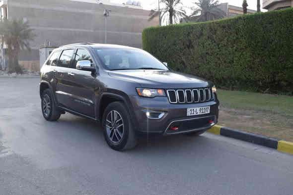 ✅جيب كراند شيروكي لمتدد فول 1/1
✅مديل : 2019
صور الحادث مرفقه بالمنشور :
⚠️السياره بيه صبغ 6 قطع صبغ ابيع صبغ عام بدون دواخل 
السياره ماشيه 66 الف ميل 
💵السعر : 187 ورقه وبيه مجال للشراي 

المواصفات : 
✅فتحة 
✅شاشه بلازمة كبيره 
✅بصمة تشغيل وابواب وجنطه 
✅كشنات جلد كهرباء قطعتين 
✅تدفئة وتبريد كشنات 
✅السياره 4x4
✅شاشات خلفيه عمل 
✅لد داخلي عمل 
✅فول تحكم ستيرن 
✅قطعتين تبريد 
✅صندوك كهرباء 
✅تشغيل عن بعد 
✅اوتو بارك ( توقف ذاتي ) 
✅اوتو استارت ( نظام اطفاء الذاتي)
✅رادارات جانبيه 
✅هيترات بالمري 
✅ويل حجم 20
محرك كير وتبريد وكهربائيات كفاااااله على الفحص مكينه 3600 
6 سلندر 

السياره بيه هواي مواصفات مذاكره  
السياره عليه ادامه كامله غرفة احتارق وصدر امامي خلفي جديد مبدل قبل شهر وتخم تاير جديد السياره مابيه نقص كامله متصرف عليه دينار مال جني  واحد السياره بسمي شخصيآ رقم اوربي الجديد وسنويه جديده شرط التحويل 
مكان السياره زيونه 
للاتصال : *********** بغداد
