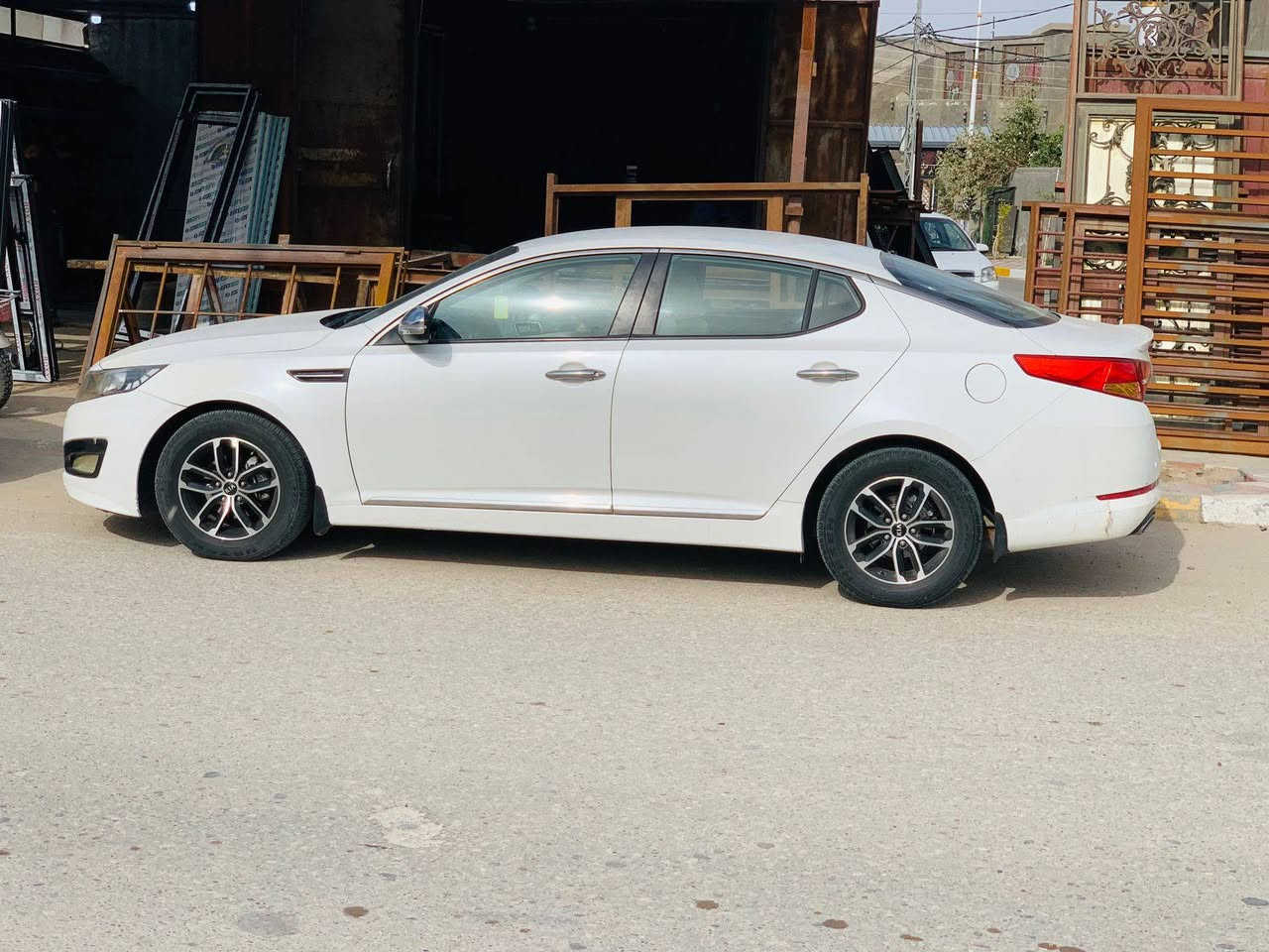 اوبتما 12 خليجي محرك 2400 رقم مثنى ماشيه 200 سياره نضيفه كلش بيها فقط هلال الجاملق الخلفي مكانها الرميثه فلكه الخوام  معروضه ب125
***********
