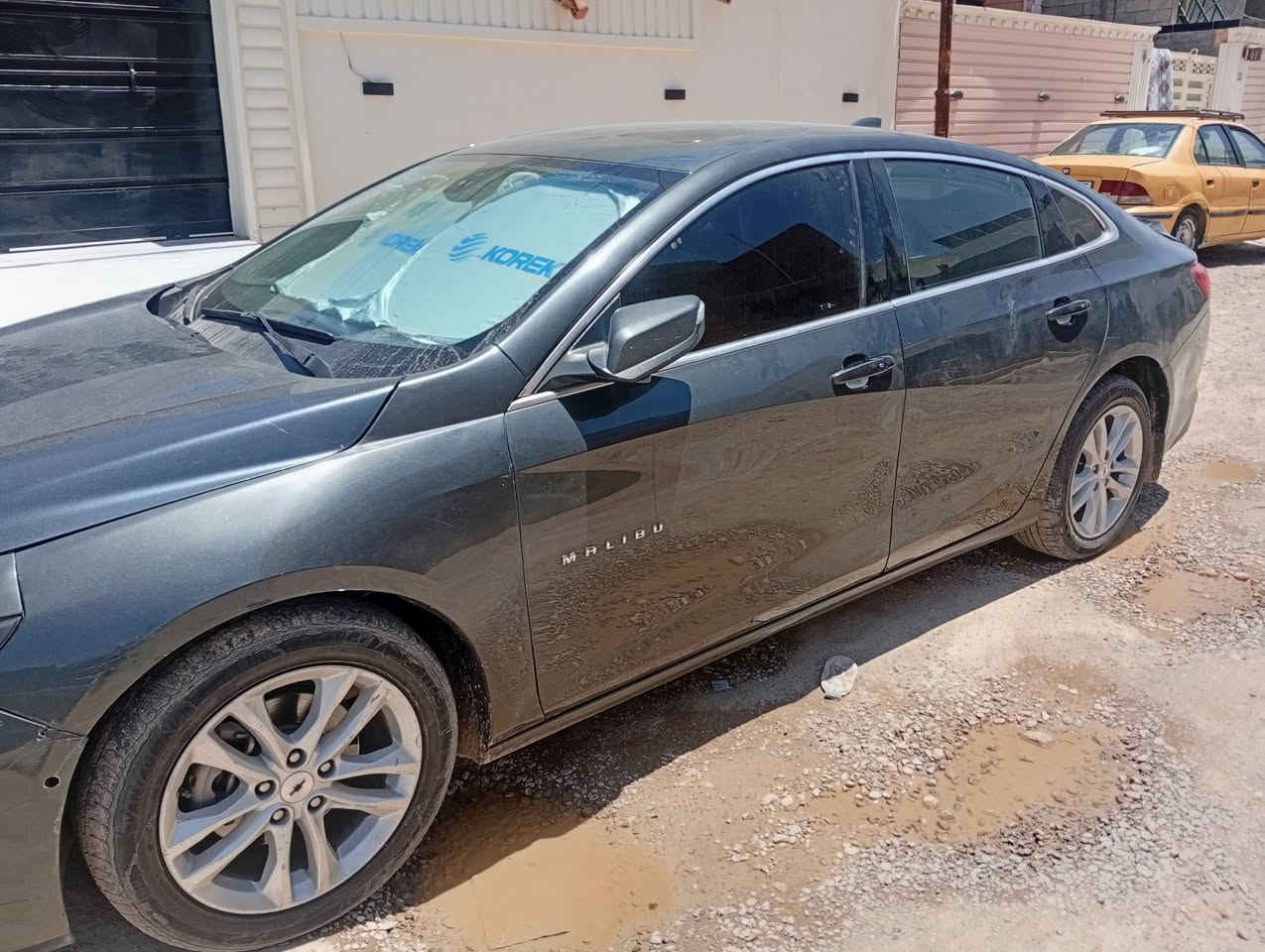 السلام عليكم   ماليبو  2018 للبيع  محرك  1500  سياره  فول مواصفات مابيها  اي  نقص سياره  جاهزة  تحويل مباشر    رقم  بغداد  هزه جديده السعر 90  وبيها  مجال  
بيها 3 قطع بنيد فقط تبديل وجاملغ خلفي وباب    وسونار  موجود   
 للا ستفسار واتس اب فقط ***********
