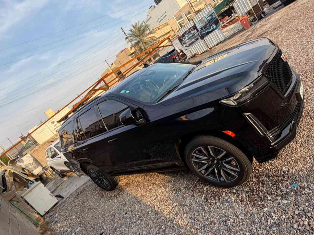 كاديلاك إسكاليد (2024) فول مواصفات🖤🔥🔥
🚗 خليجي 🇰🇼فئة إسبريسو

🛡️ مكفولة كفالة عامة💯
📦 مغلفة نانو
📏 ماشية 5,000 كم
🔊 نظام صوت 36 سماعة
💺 مساج كراسي – أعلى فئة
🪪 رقم بغداد

📮 السـعـر ✅ لايك و تعليق يصلك بالخاص 📩

مكان تواجد السيارة: البصرة
رقم صاحب السيارة: ***********
الصفحة مكلف بالنشر
