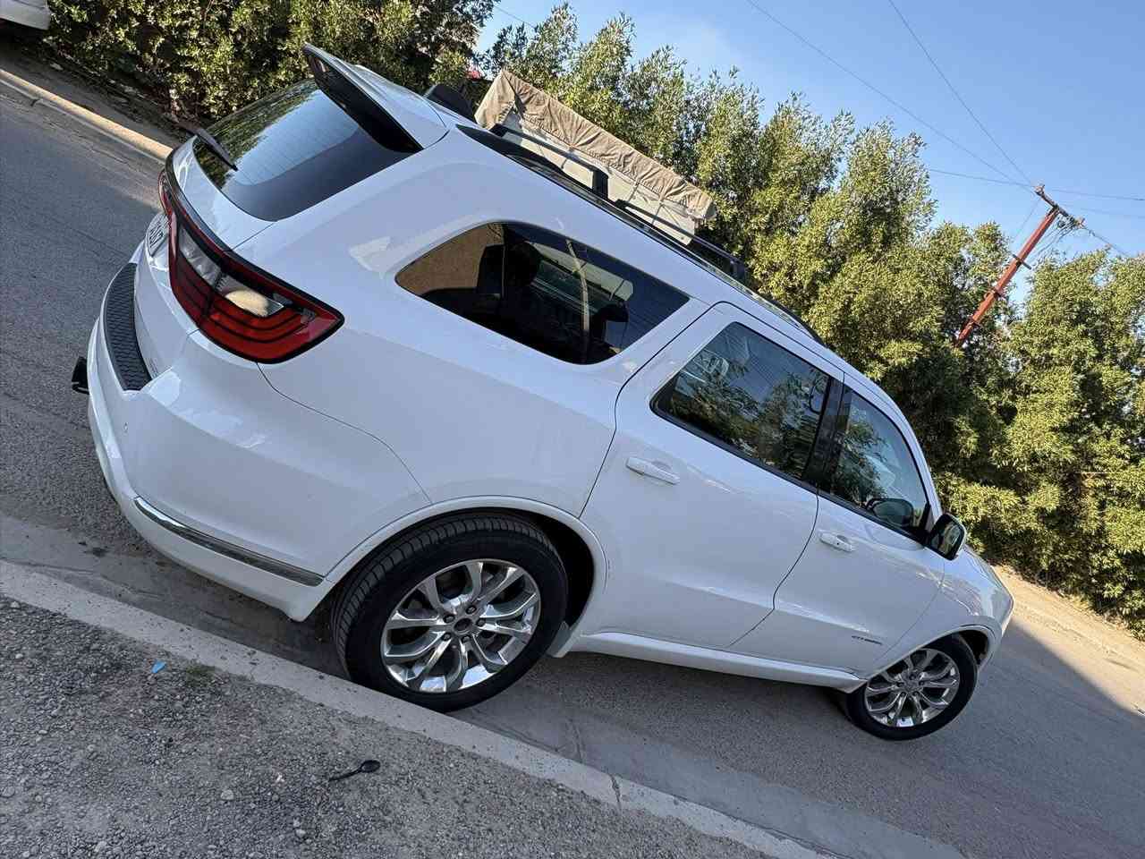 للبيع دوج دورنكو 2022

مكينه 3600

ماشيه 52ميل

داخل جلد عسلي

ويل كروم

بيه جاملغ جهة الصدر وبابين تبديل  نفس اللون

بدون شواصي بدون لغود

صور الحادث والسونار مرفق بلمنشور

السياره جدا نضيفه واستخدام شخصي

رقم بغداد تحويل ثاني يوم

رايده 275

مكاني حي البنوك

***********
