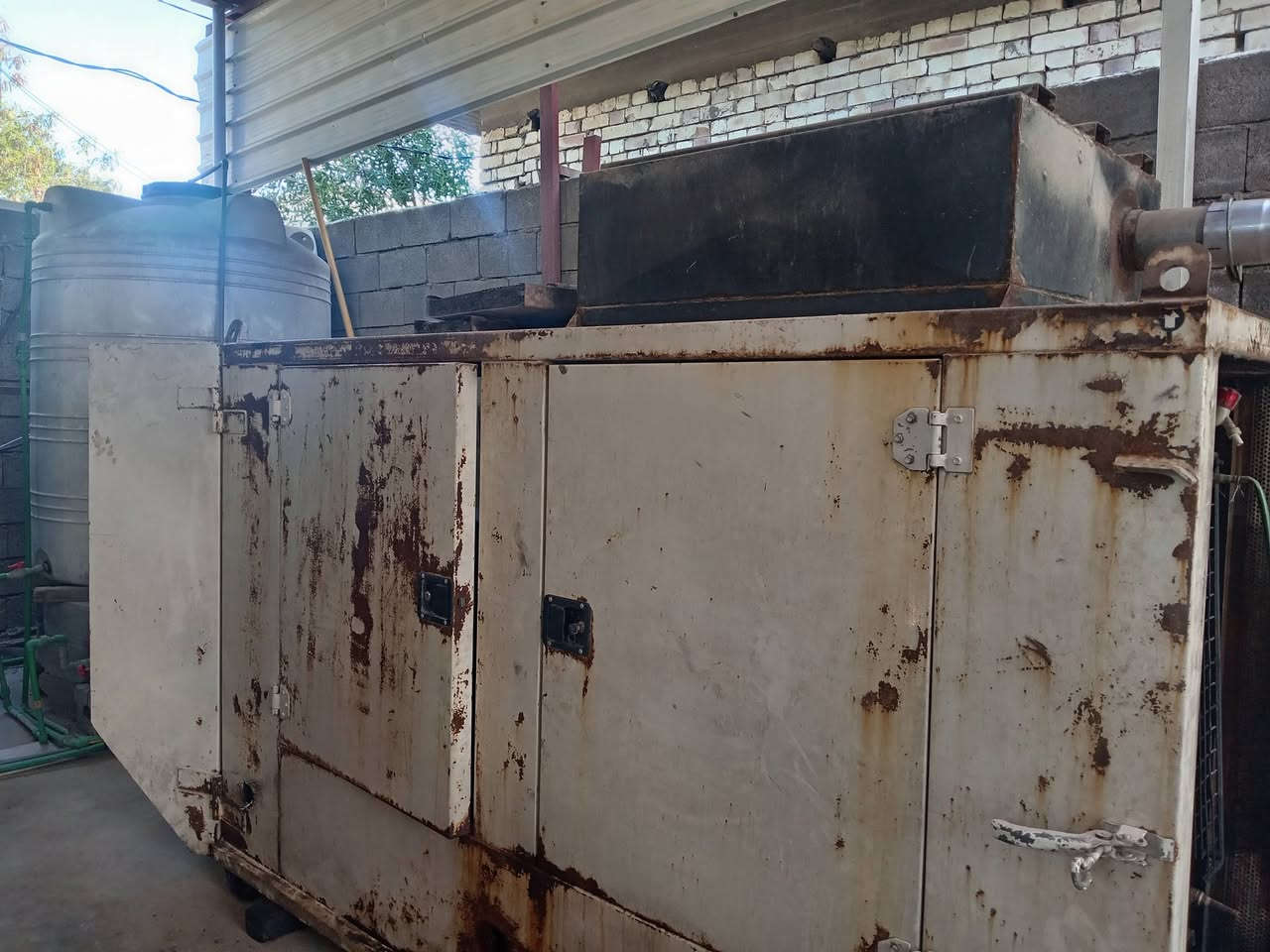 مولد كمنز ١٠٢ كاتم اصل ١٢٥ kv بحاله ممتازه السعر ٥٥$الاتصال على الرقم ***********
