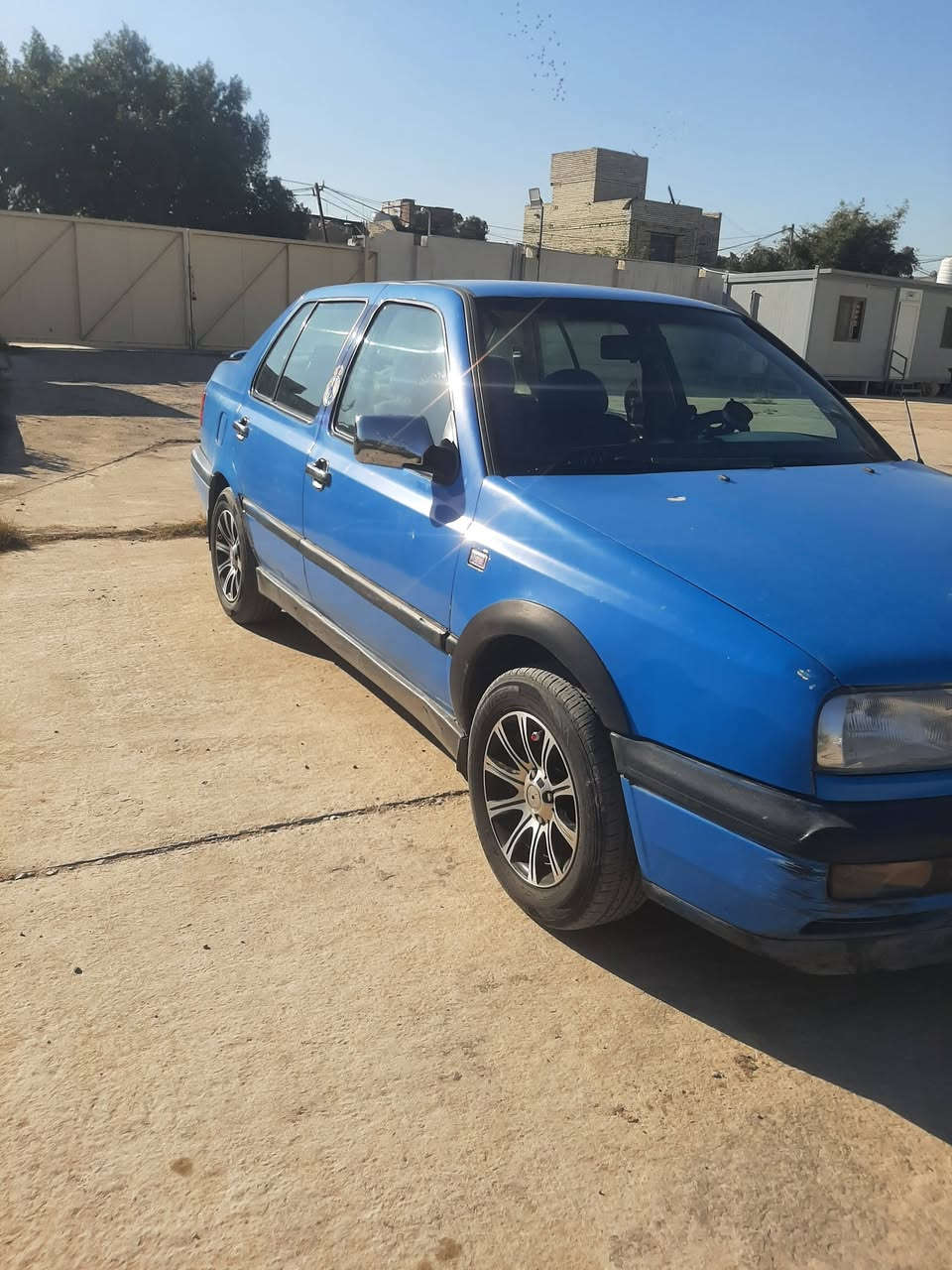 السلام عليكم
فولگس واگن فينيتو موديل 1993 محرك 1800 مكفول گير اتو مكفول صدر امامي خلفي جديد تبريد شغال كهربائيات كولها شغالة مصبوغة عام جمالية بدون ضربة رقم بغداد انگليزي بأسمي تحويل مباشر بيع فقط السعر 42 وبي مجال حگ الجية مكاني بغداد الزعفرانية 
***********
بي واتساب
