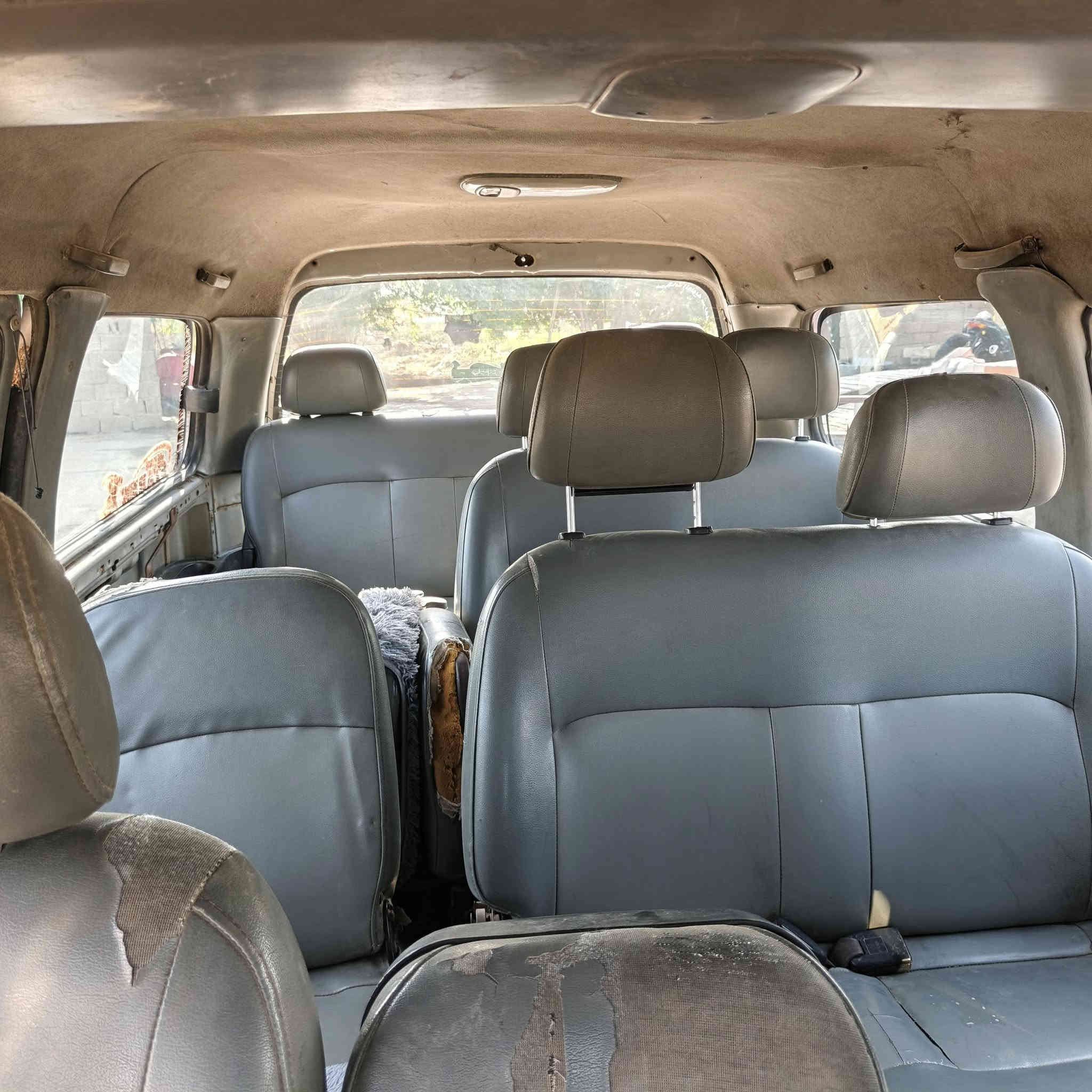 السلام عليكم للبيع  ستاركس مديل ٢٠٧ مكينه وكير تخم تاير ماتذب عليه كلشي رقم قادسيه  سنويه صاقطه السياره ماندل راعيه) بيع ومراوس بسياره صالون السعر ٣٥ العنوان واسط الموفقيه ***********
