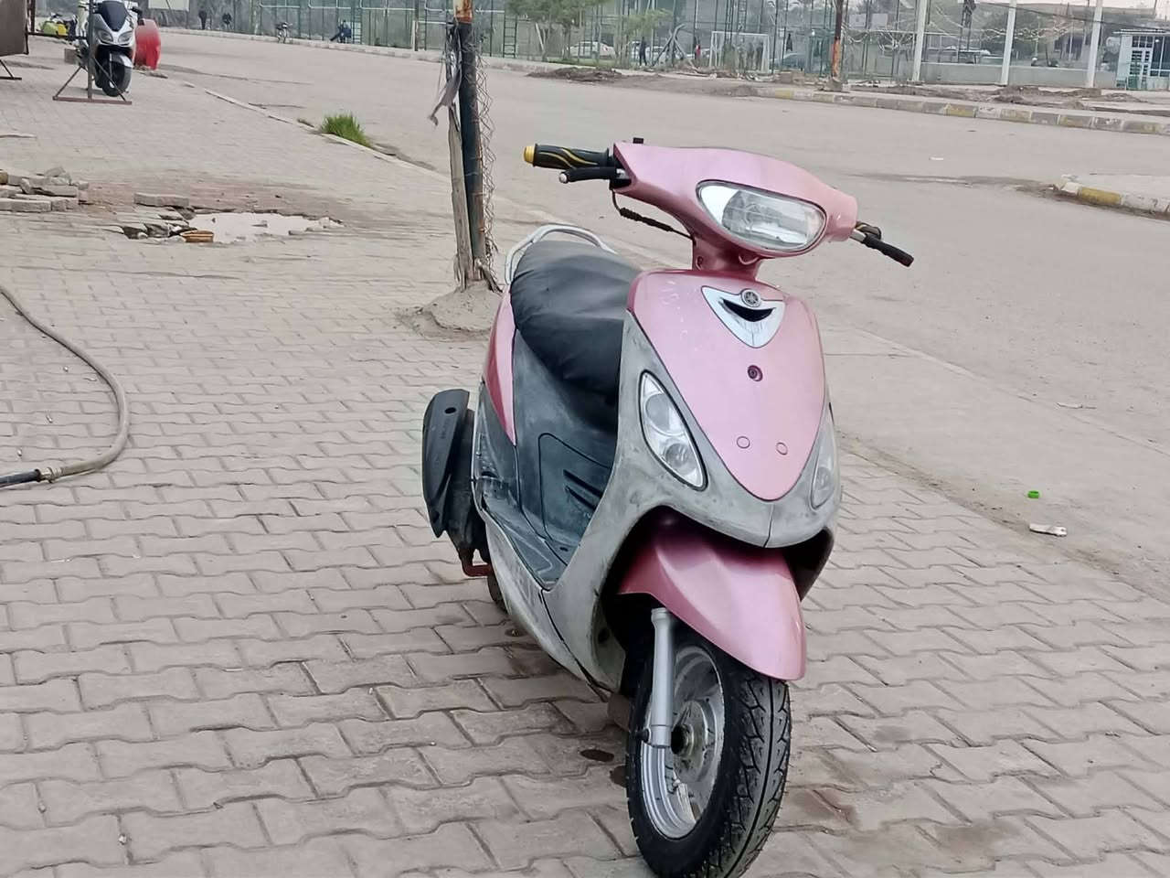 ماكس منغولي ياباني لسعر 500 وبيها مجال بلاديه كلها ما مفتوحه سلف هندر كهربائيات كلها شغاله
مكاني المسيب 
***********
