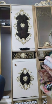 غرفة نوم ماليزي • استعمال قليل • قابل للتفاوض