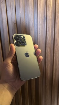 14 برو الصغير ذاكره 128 مبدل شاشه وبطاريه اصلي تقره 100  سعر 475 حي او...