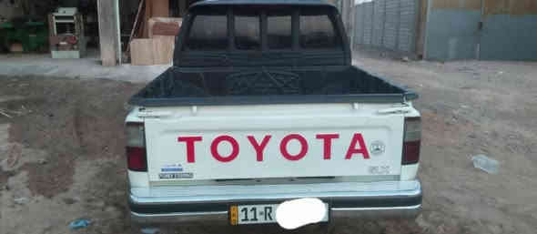 هايلوكس جمره 2003 بغداد انكليزي باسمي هزه جديده تبريد فول محرك 2400 كابريتر نضيف وصافي جدااا داخل احمر كشن دبل جكمجه منفصل مسجل بلوتوث حاكيه بيه رشات صبغ السياره بدون ضربه اثر جراد وشخوط جماليه سعررررر (115)حله مكانه سياره مال جناي *********** واتس حلة
