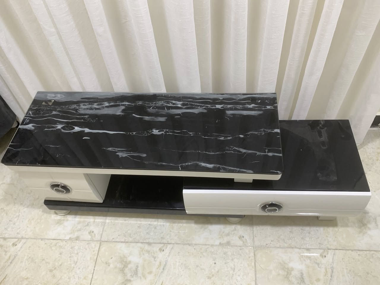 ميز بلازمة متر وربع للبيع جديد غير مستعمل
السعر 50


**إذا كنت صاحب هذا الإعلان وتريد حذفه لأي سبب، رجاءا أرسل رسالة إلى الدعم الفني**