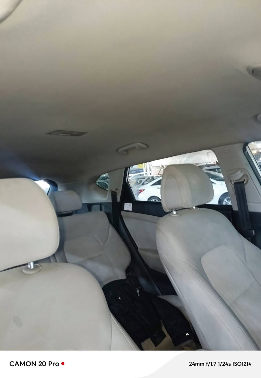 السلام عليكم
للبيع توكسان أمريكي 
مديل 2017
رقم نجف معوقين حره مداور ثاني يوم
حادثه خلفي بدون شواصي + تشليع اشويه بلقماره والبنيد
كير محرك تبريد كله جديد
تخم تاير جديد باتري جديد مكان السياره نجف  السعر   137 اوبيه مجال  ***********
