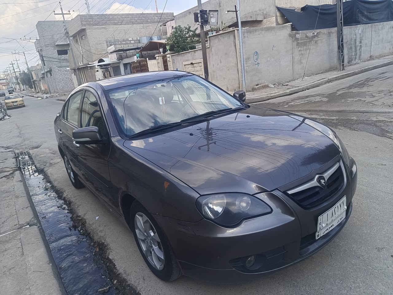 بروتون بيرسونا ٢٠١٦
بيع مستعجل محتاج فلوس...... ❗❗❗❗❗
رقم نينوى باسمي كابون بانزين محرك وكير شرط كير عادي 
بدون صبغ .......سيارة جديدة 
السعر ٧٠ ..... 
***********
