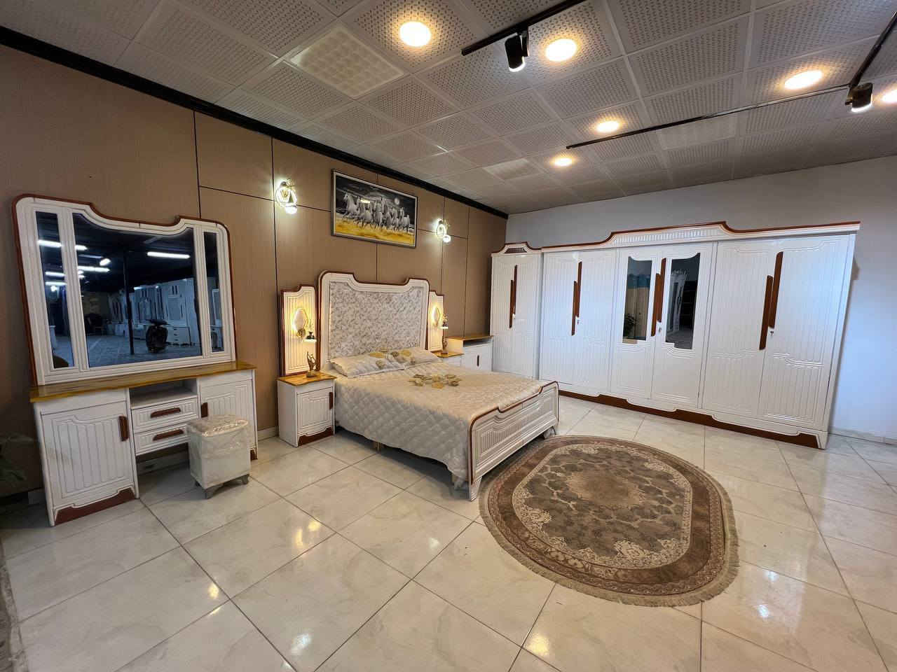 حصرياً الموديل الجديد   

غرفه نجاره قتصاديه 🛌

متكونه من 9 قطع مميزه 

الكنتور ارتفاع 240 طول 320 

مع الزاويه مجموع الطول 4 امتار 

السمك الخارجي للغرفه 5 ملم انديف

والسمك الداخلي 3 ملم معاكس ابيض

سعر الشازلون الخزان 75 الف 

سعر الشازلون المقعد 50 الف 

متوفر توصيل وشد داخل بغداد 😊

متوفر توصيل وشد لكافة محافضات العراق 🇮🇶


**إذا كنت صاحب هذا الإعلان وتريد حذفه لأي سبب، رجاءا أرسل رسالة إلى الدعم الفني**