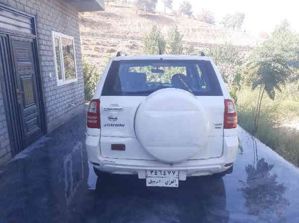 جونوای 2013تۆماتیک 
ڕەقەم هەولێرە بەناوخۆمەوەیە سەنەوی بەسەرچووە کۆبون بەنزینی هەیە 
بەشەرتی گێڕومەکینەوتەبریت تحویل غرامەبڕاوە 
بۆیاخ سێ پارچەی هەیە بێ ناوگرتن و دەعم 
چوار تایەی لۆکی لەژێرە زۆر توندوتۆڵە هیچ مەسرەفی نییە 
بایی55گەڵایە و گۆڕینەوەش دەکەم بەشتێک بەدڵم بێت 
شوێن چمچماڵ 0771950369
*********** شمشمل
