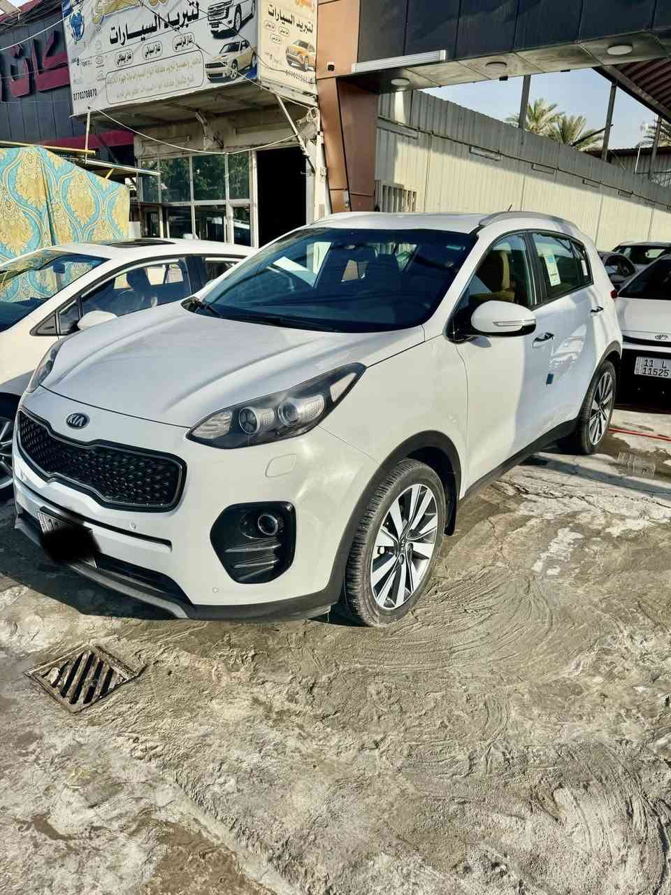 للبيع سبورتج موديل 2018
السونر مرفوق بل منشور 

ماشيه 54 ألف 

عنوان بغداد شارع الوقف السني معرض تاج الرشيد 

السعر 180 وبيها مجال 

زورونا وتنورون 

***********
