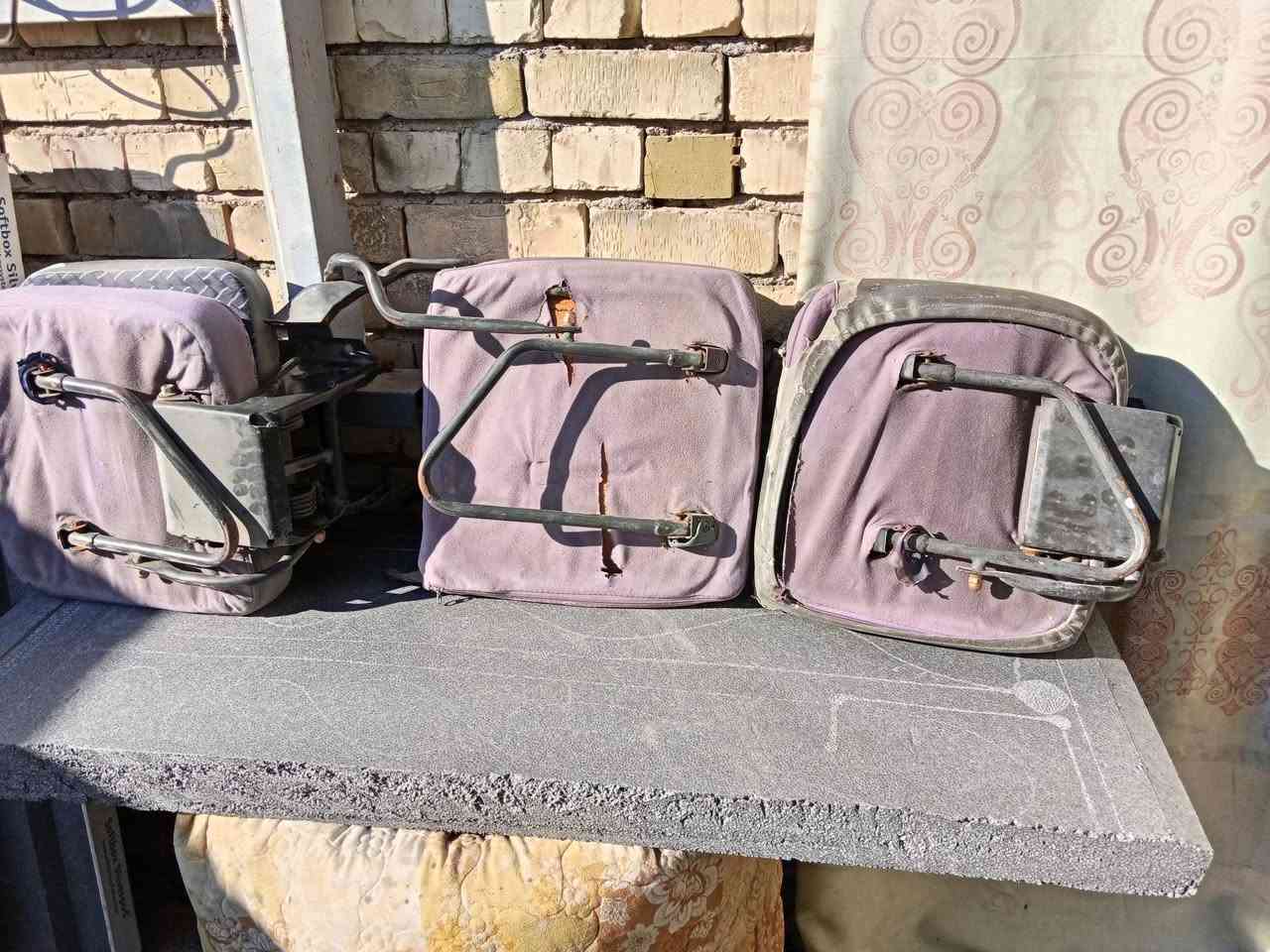 السلام عليكم اخواني الاعزاء غراض فتون للبيع 
عنواني بغداد الحسينية مال راشدية ***********
 
1- كشنات قلابي حلوات الواحد 30 ألف
2- خشبة ارضية فتون جديدة كاملة تفصال 50 الف
3- اصفاح بلادية جديد رصاصي تخم 50 ألف 
 
والشراي يتصل واني بالخدمة
