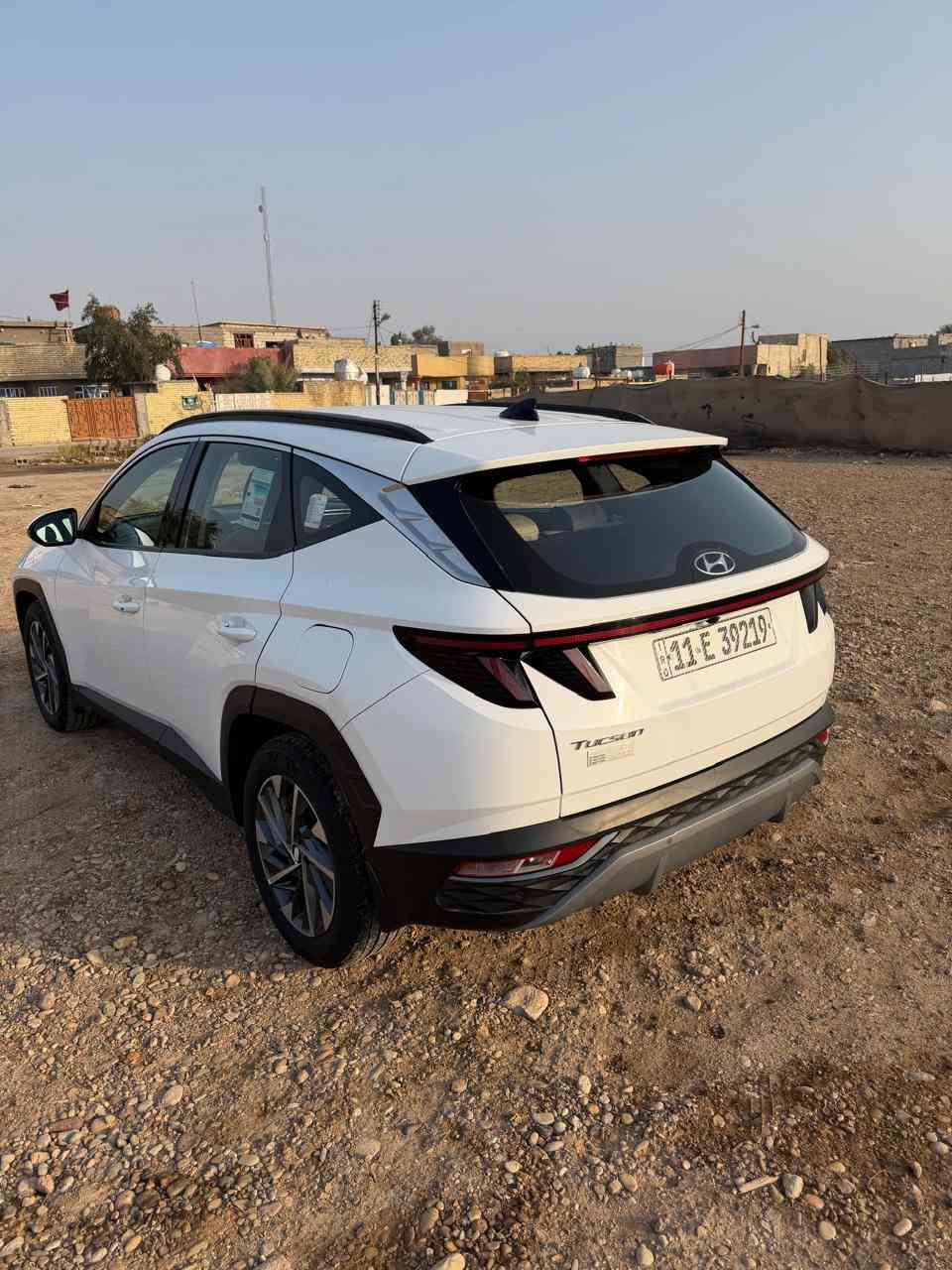 السلام عليكم للبيع توسان 2024 خليجي رقم بغداد
السياره فول مواصفات بدون بانوراما
مواصفات السياره 
1-بك لايت LED
2-واجهه اماميه فول زنون حساس امامي 
3-كامره خلفيه وحساس خلفي 
4-بصمه تشغيل عن بعد 
5 -مري كهرباء +اشاره في المري 
6-دخول ذكي 
7-كشنات كهربائي 
8-فول تحكم ستيرن 
9-مانع انزلاق + نضام تحكم اناره خارجيه 
10_دشبول ايباد +شاشه +شحن لاسلكي 
11- وضعيات قياده +مساعد نزول منحدرات 
12-هاند بريك كهرباء + اوتو هولد 
13 - نضام تشغيل كامره + تشغيل حساسات 
14 - بردات ابواب خلفيه + قطعتين تبريد ❄️
السيارة ماشيه 78 الف استخدام شخصي 
كفاله السياره/ بس بيها رصعات بسيطه وبارد اصبعين جوه قبق تانكي البانزين فقط… للاسفسار/ ***********
