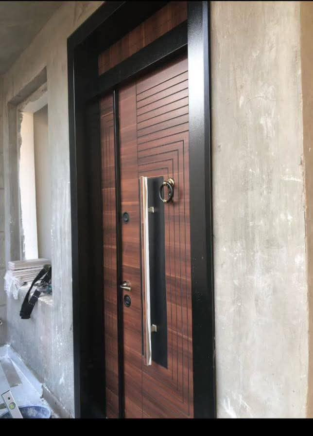 معرض كاكه مروان ..💯
لكافة انواع الابواب القاصة والابواب الداخلية نوع عظم والمطابخ والشبابيك والمحجر
*  تصاميم عصرية تناسب ذوقك واختيارك مع تصاميم حسب الطلب 
*ضمان في المتانة والرصانة والقياس المناسب 
*امان عالي و مقاومة للعوامل الجوية 
#معرض كاكه مروان وجهتك الافضل لبيت استثنائي 🫰
العنوان : الديوانية -طريق الحولي -الجامعة -مجاور فيرست مول  من الساعة 8 صباحا الى 10 ليلا
بأدارة  سجاد الخفاجي 
للتواصل :مراسلة الصفحة او الاتصال 
***********
واتساب ***********
