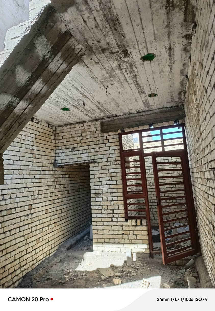 بيت هيكل 50 متر طابق واحد في شارع خولة للاستفسار الاتصال على الرقم////***********////***********
