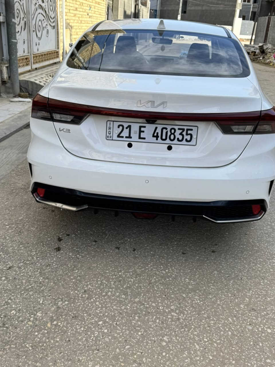 السلام عليكم.
كيا كي ثري K3 موديل 24
تجميع الصين
فول  مواصفات
.محرك 1500 دبل نوزل 
 
🔴المواصفات 
✅️فتحة
✅️شاشه كامرة 
✅️تحكم ستيرن جهتين 
✅️بصمه 2 أبواب و بصمه تشغيل
✅️كير طياره 
✅️شاشه بالكير
✅️لايت لد زينون 3 عدسات متحركة + الخلفي هم لد متصل 

✅ أشاير لكزس️ متحركة 
✅المري الجانبية بيها ️اشاير + هيترات 
✅️صندوك ذكي بصمة ( يفتح عند الاقتراب )
✅️سايد بريك بصمة
✅️أوتو هولد (auto hold)
✅️درايف مود 4 وضعيات
✅️(sport+eco+smart+comfort)
شاشة عداد دجتل 
وبيها بعد مواصفات 

السيارة كفاله عامه
بعدها بوضع الزيرو وبنايلون الشركة
ماشية ١٤٠٠٠ كم 
السعر ١٤٦ وبيها مجال لشراي 

للأستفسار اكثر التواصل على الرقم 
***********
📍مكان السيارة الديوانية
