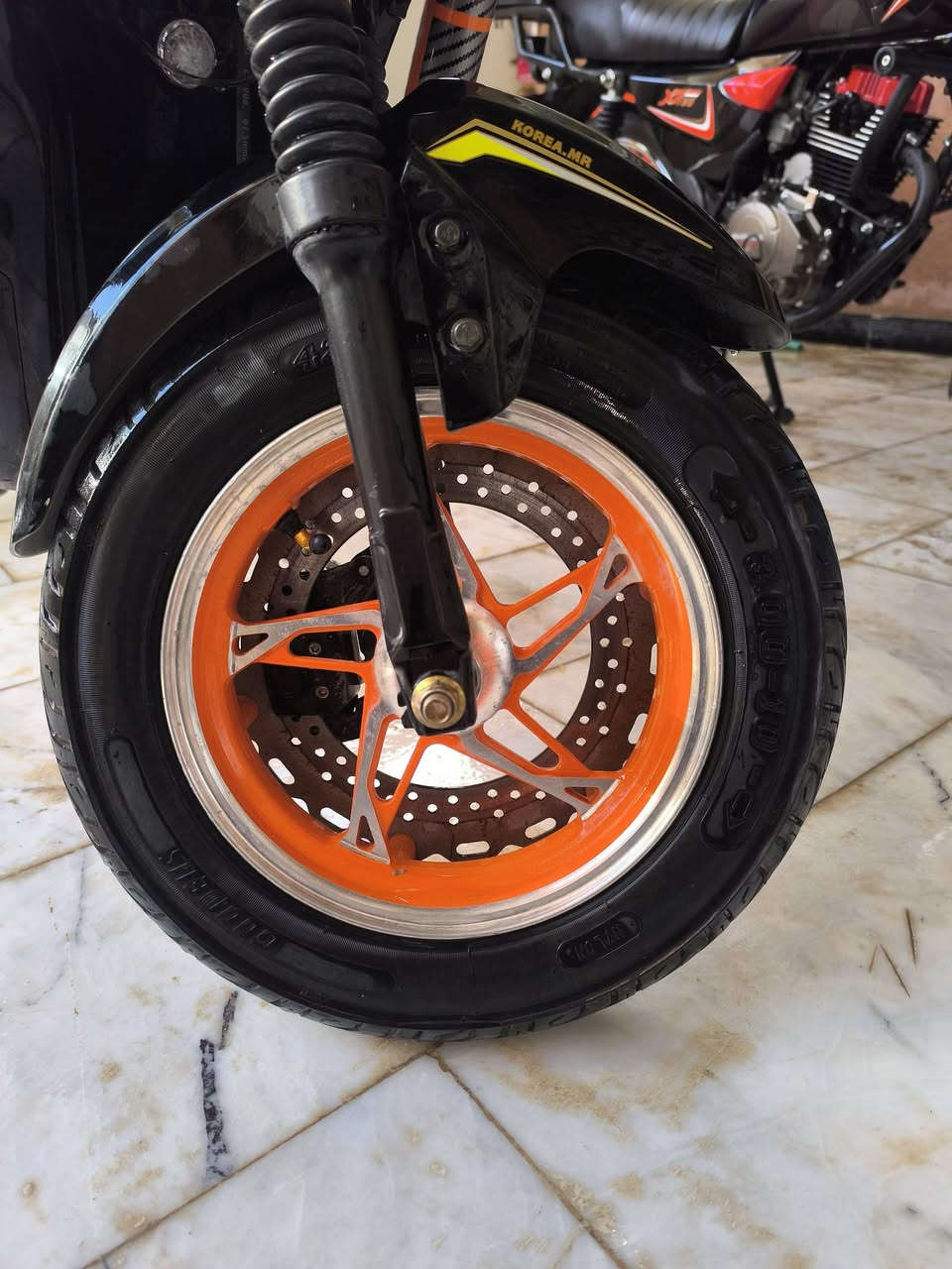 السلام عليكم  دراجه شحن للبيع X900 اسمهة KOREA. MR
دراجه مديل 2025 طالعه بل 2026 استعمال  10 ايام 
دراجه نضيفه كلش  سعر 450 وبيه مجال بسيط 
المكان القرنه الشرش حي الملتقى 
رقم ‏ *********** ‏
