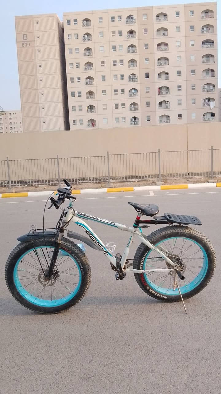 سلام عليكم 
بايسكل دبابه صيني شركة BENEF
لباسكل نقصه فقط ابريك امامي خلفي وسرج فقط 
سعره 175 وبي مجال 
للبيع او ومراوس اباسكل دبابه حسب لقناعه للستفسار خاص


**إذا كنت صاحب هذا الإعلان وتريد حذفه لأي سبب، رجاءا أرسل رسالة إلى الدعم الفني**